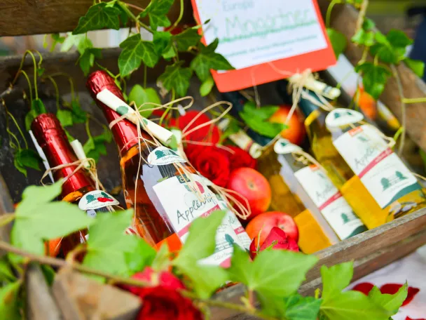 Präsentationskorb der Genussregion Niederrhein zur Veranstaltung Frühlingsfest