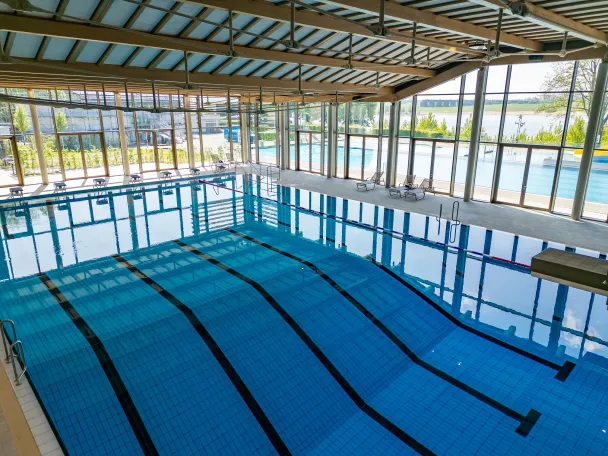 Sportbecken im RheinBad Wesel